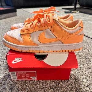 Nike Orange Sneakers Classic Dunk Low
